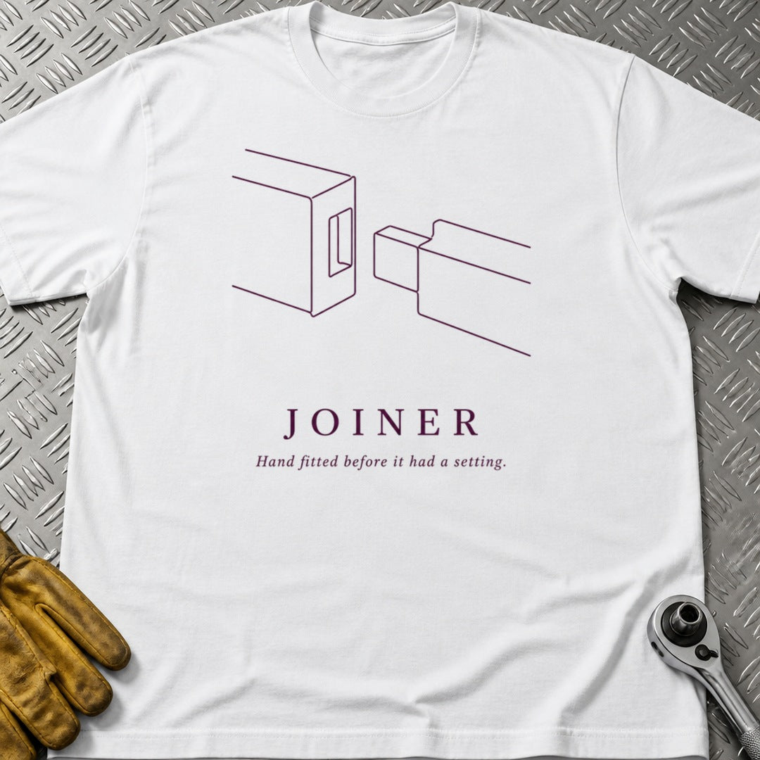 Hand Fitted t-shirt flat lay